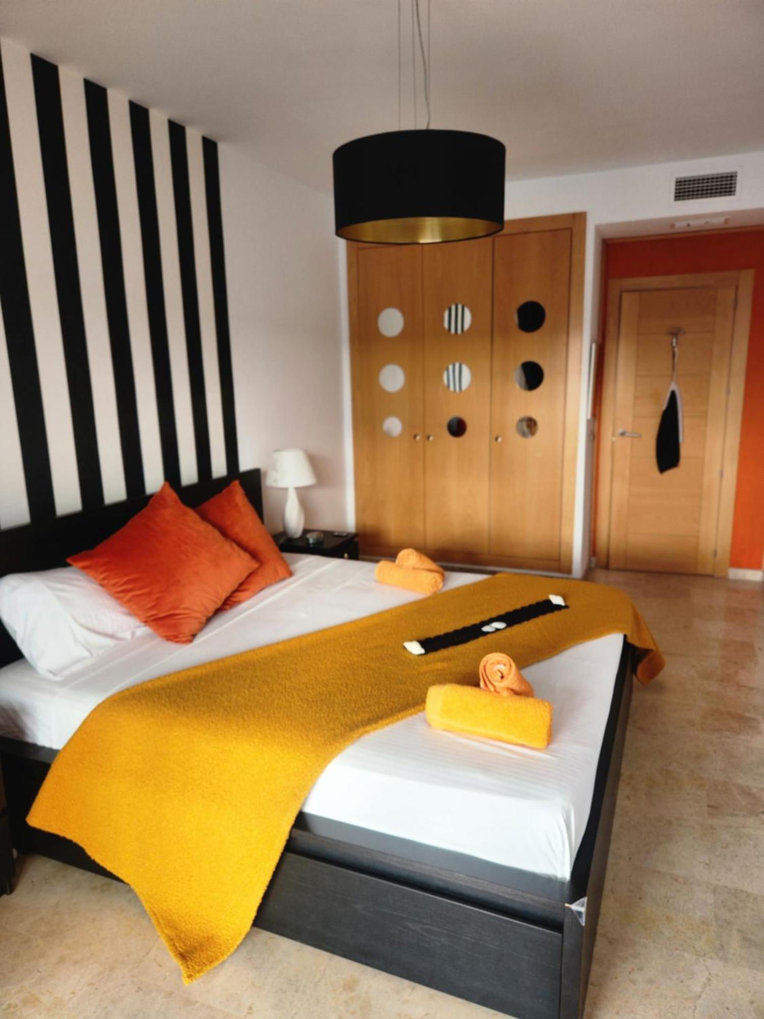 "Cathy'S Home"- Apart Luxury - Adult Only - Large Terrace Private Puerto de Santiago  Bagian luar foto